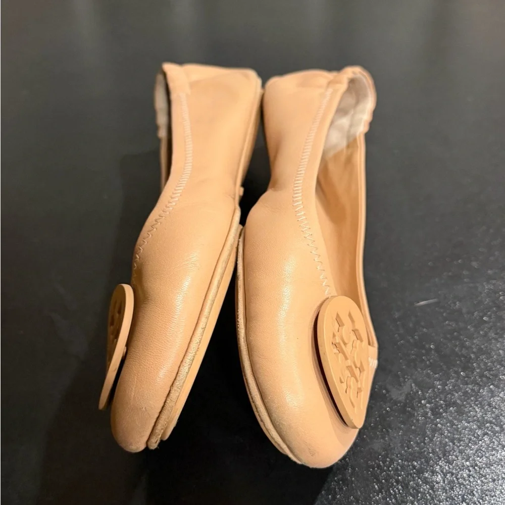 Tory Burch pink leather Flats size 9.5